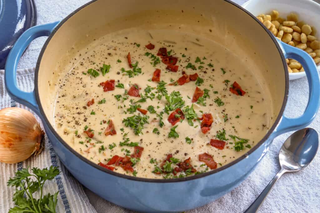 Pot of chunky clam chowder 